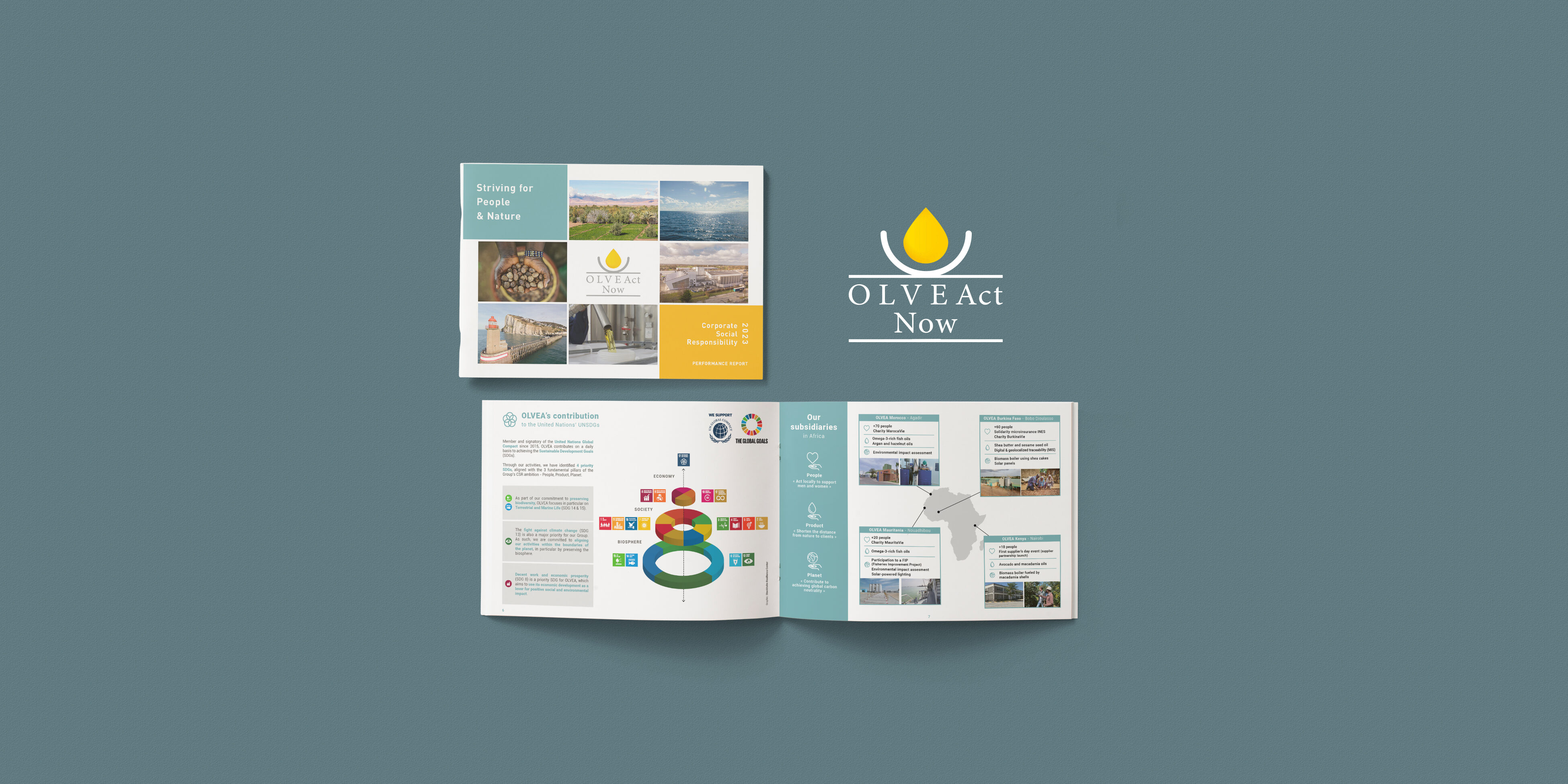 Opened and closed landscape magazine mock-up